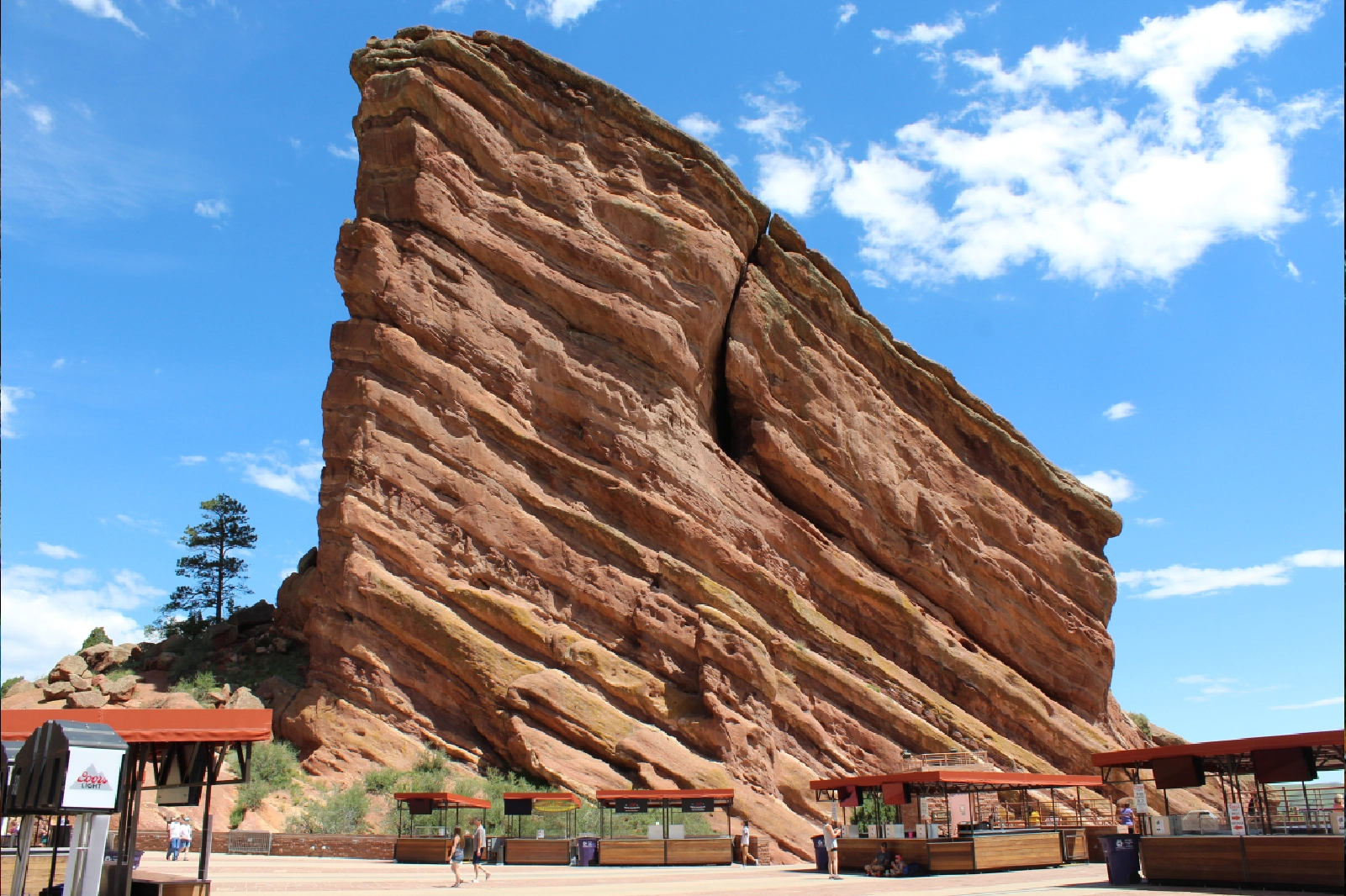 Red Rocks transportation from Denver with luxury SUV and limo