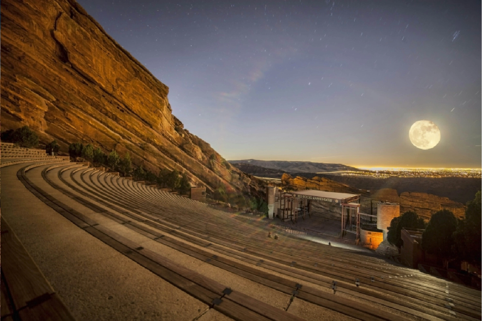 Private Transportation from Boulder to Red Rocks with shuttle, bus, and limo